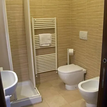 Bussi 14 Casa Nel Centro Storico Di Viterbo Apartment *